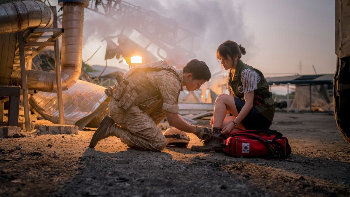 แนะนำภาพยนตร์ Descendants of the Sun สีสันสดใส